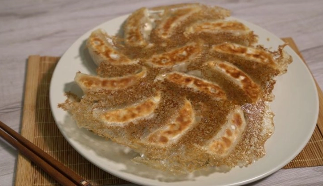 中筋麵粉煎餃 中筋麵粉煎餃
