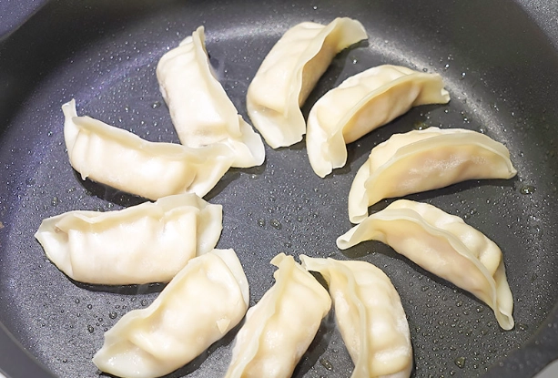 中筋麵粉煎餃 中筋麵粉煎餃