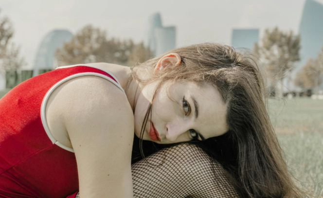 天蠍女越不理你越在乎你