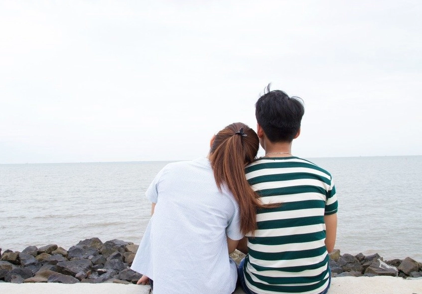 雙子女喜歡一個人的表現 雙子女喜歡一個人的表現