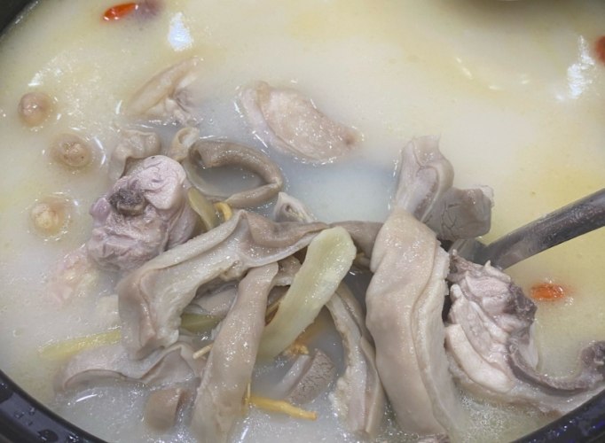 胡椒豬肚雞
