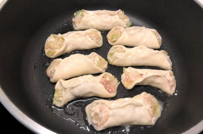 冷凍鍋貼如何煮 冷凍鍋貼如何煮