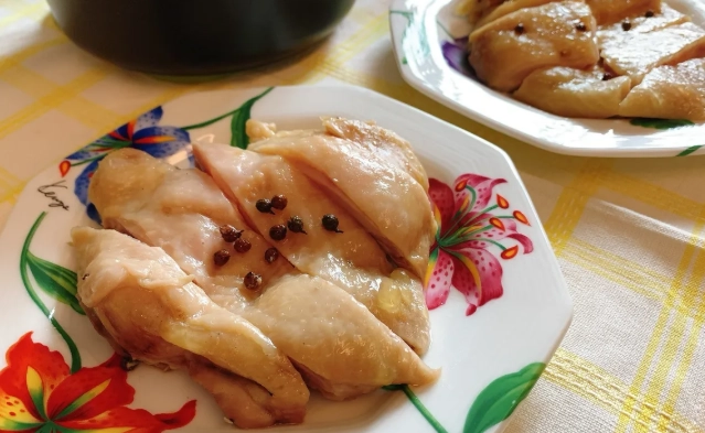 帶骨雞腿電鍋料理