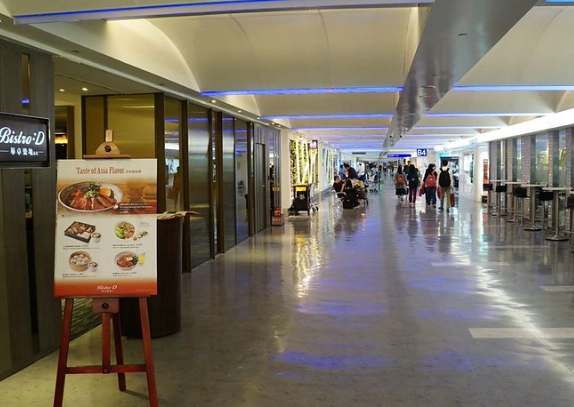 機場附近美食