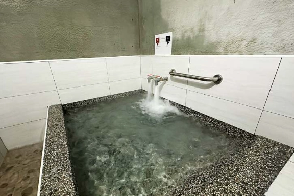 知本溫泉不住宿