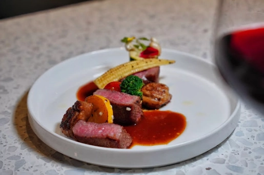 日月潭高級餐廳