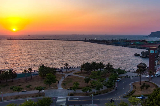 高雄夕陽景點