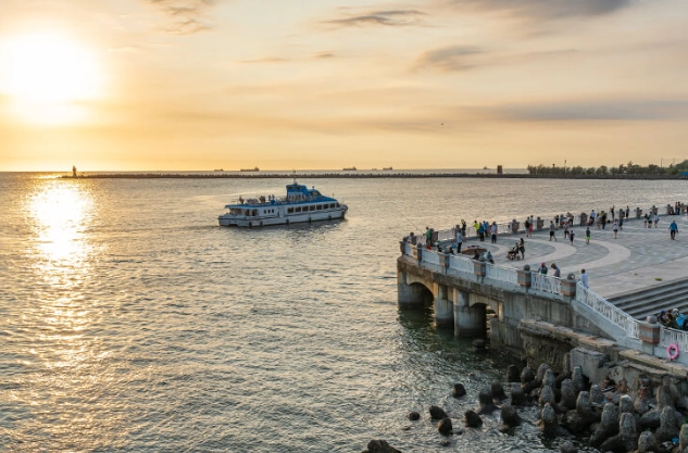 西子灣日落時間
