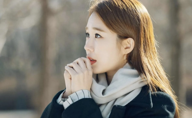 雙子女暗戀表現