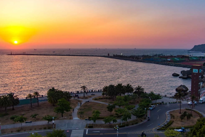 西子灣日出地點全攻略：最佳觀賞點、時間與實用秘訣